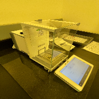 Mettler Toledo XPR225DR Analytical Balance with Touchscreen and Printer image 0